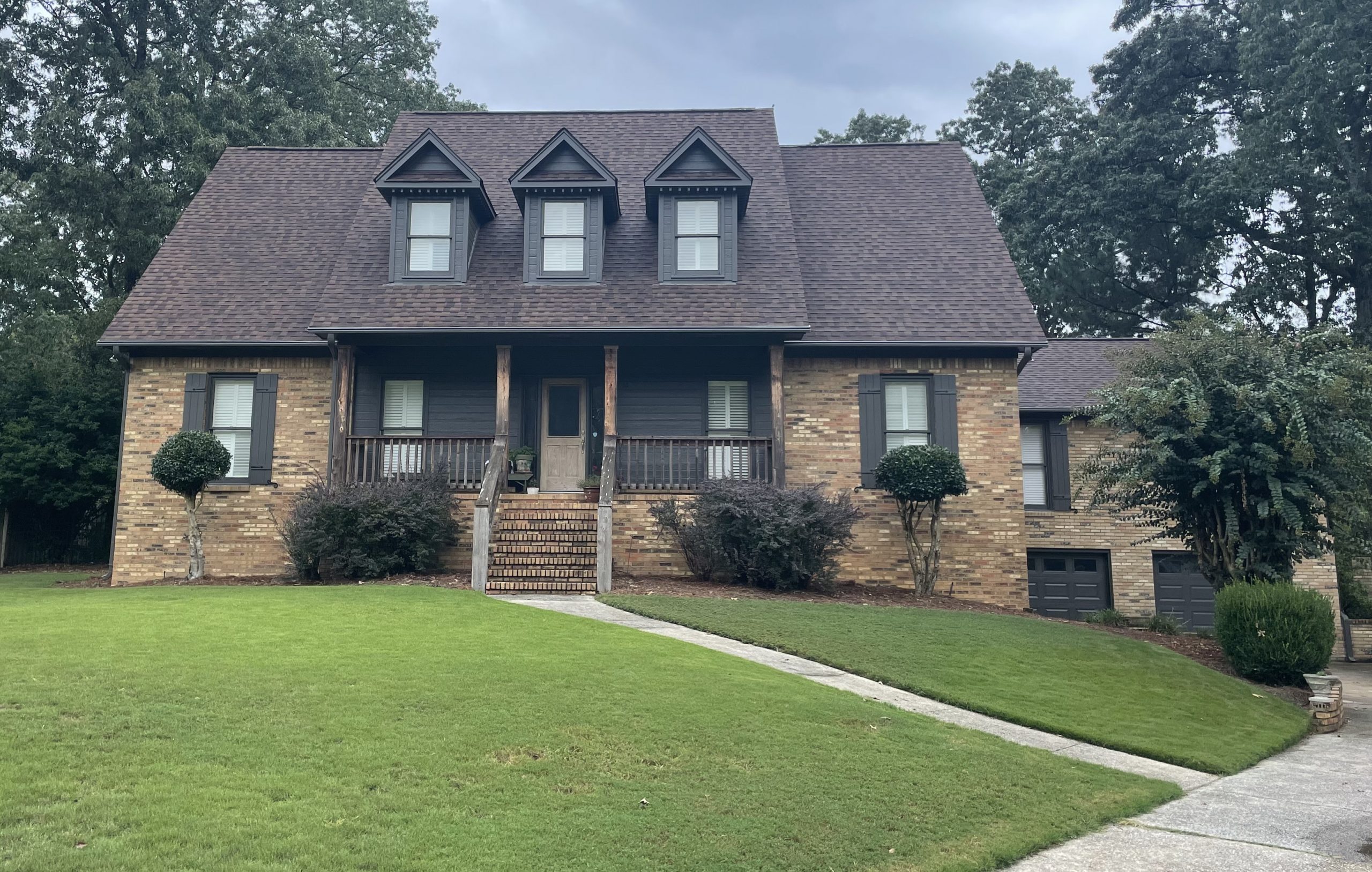 Residential Exterior Siding and Trim Painting Before & After After