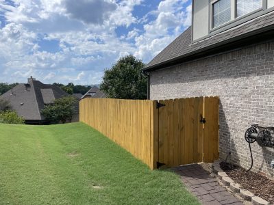 fence staining