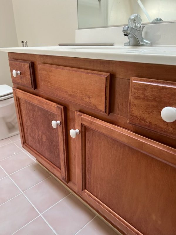 bathroom cabinet Preview Image 1