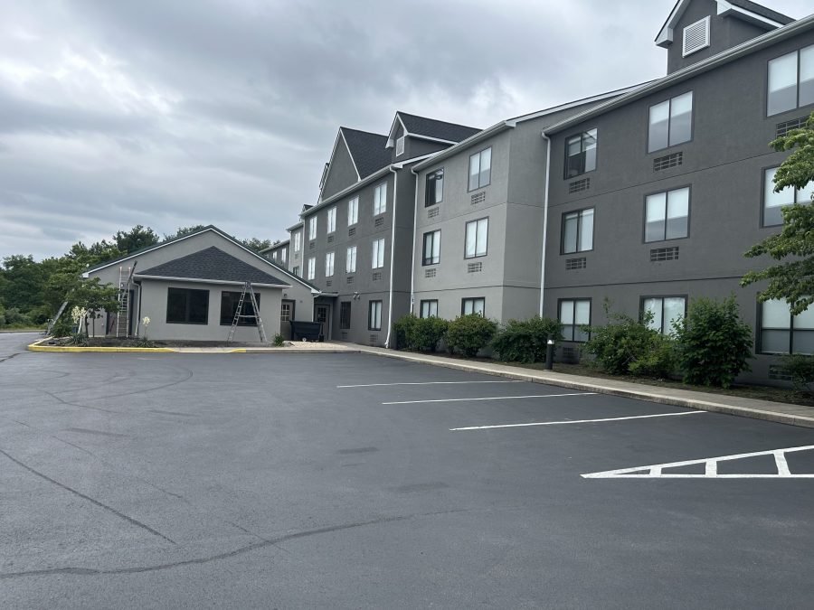 Country Inn & Suites after exterior painting project - angle 2 Preview Image 3