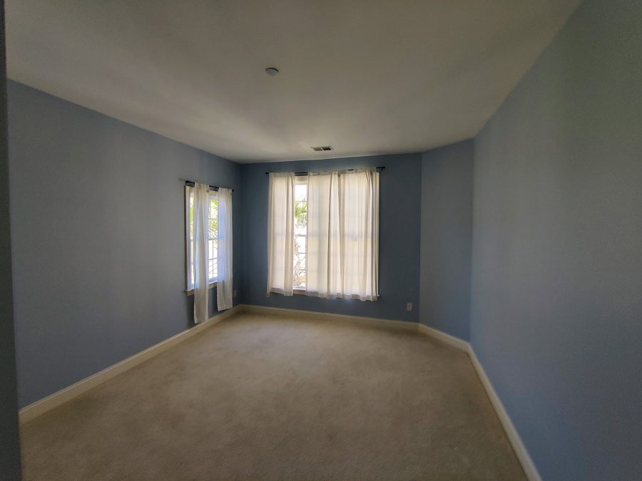 bedroom Preview Image 11