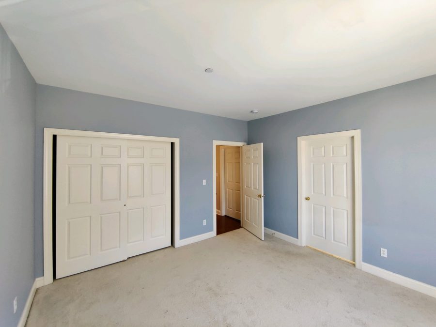 bedroom Preview Image 8