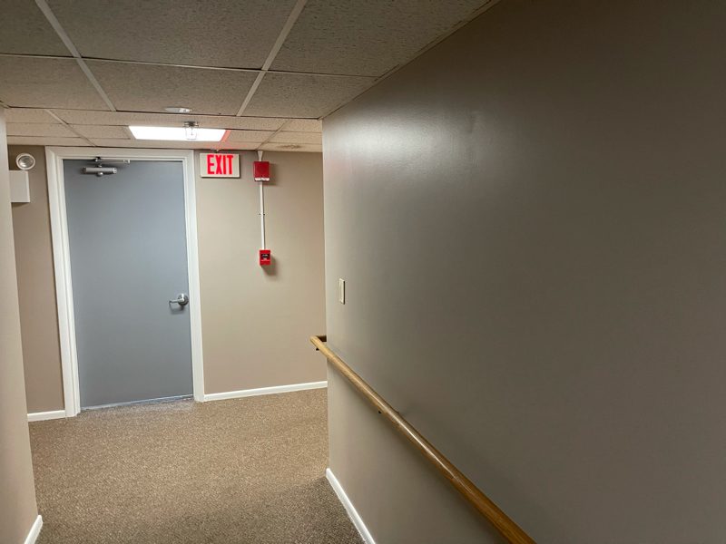 Professional Painters Cedar Ridge Hallway Preview Image 3