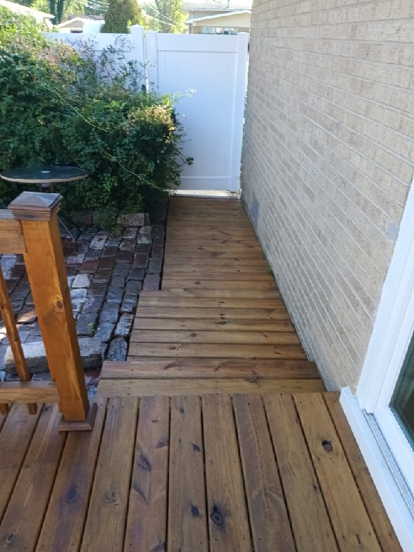 Professional Deck Staining Chicago Heights, IL Preview Image 1