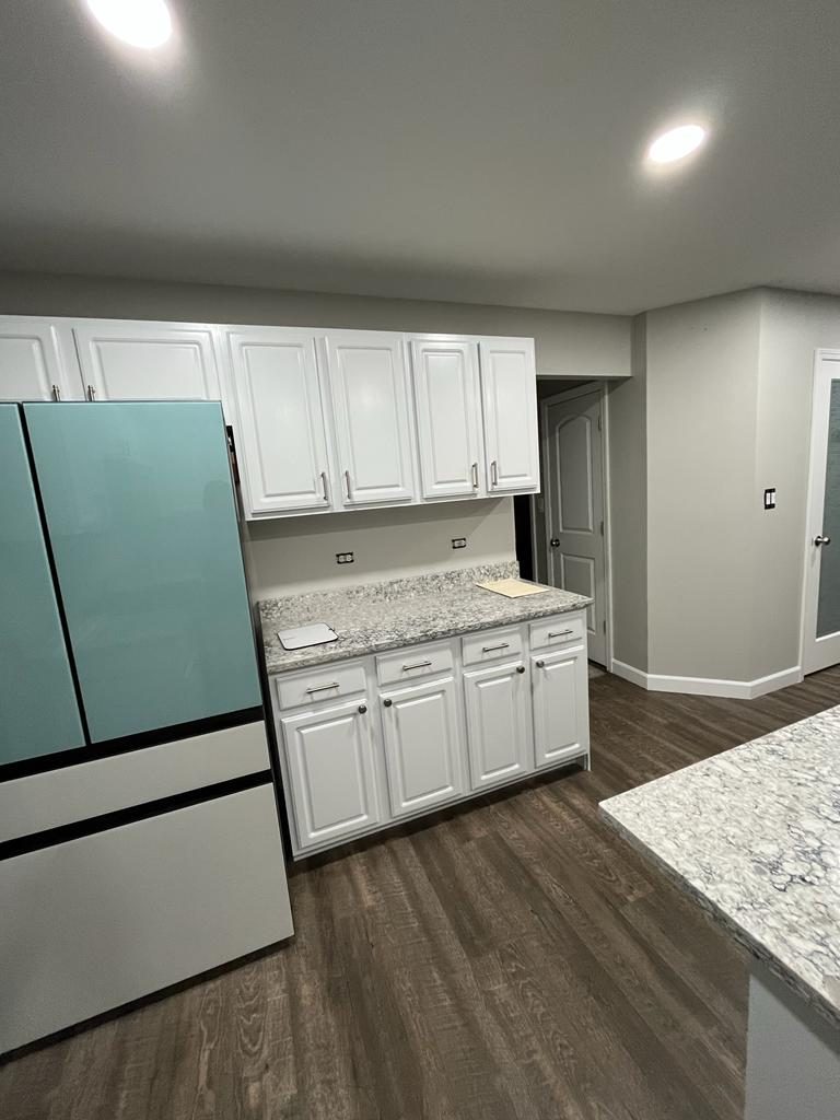 Kitchen Cabinet Painting Services Preview Image 2