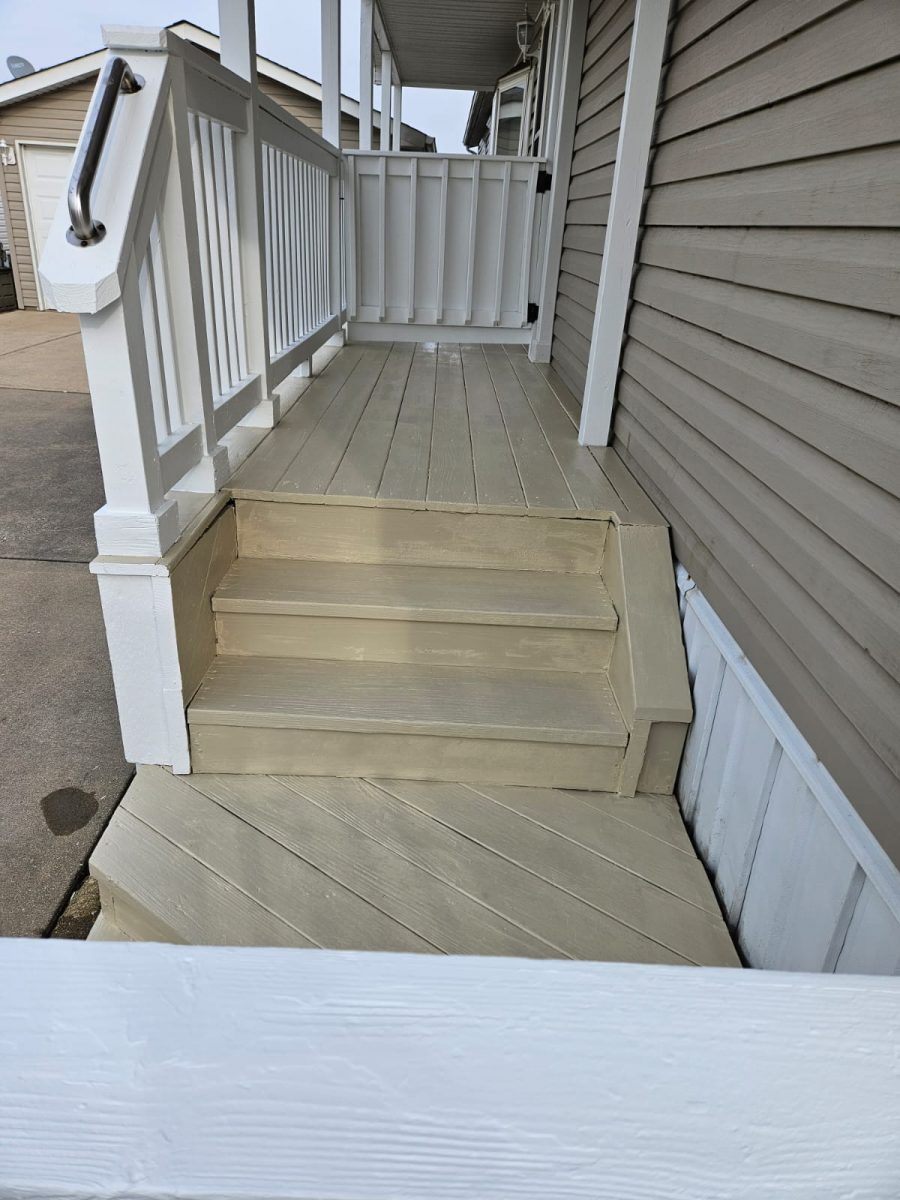 Professional Deck & Railing Painting