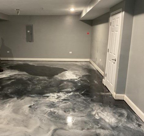 living area before painting Preview Image 1