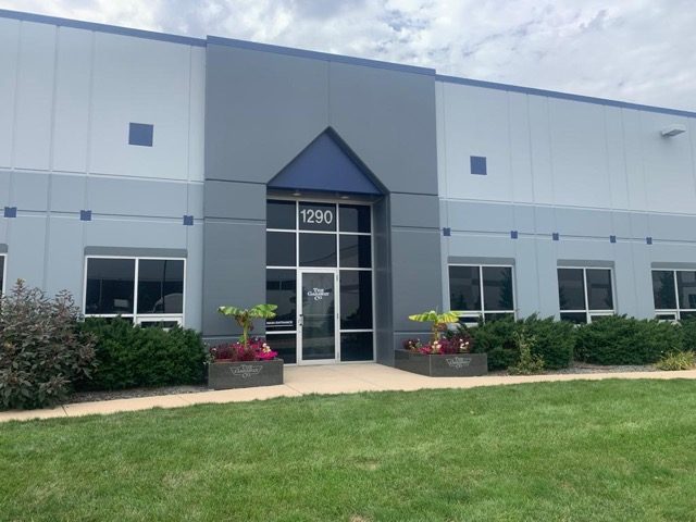 Front Commercial Building Chicago, IL Preview Image 1