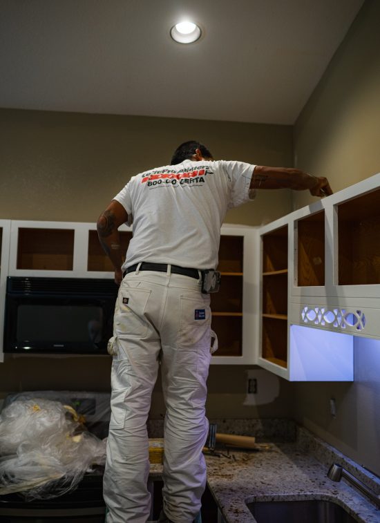 Interior & Exterior Painting Professional in Manhatten, IL