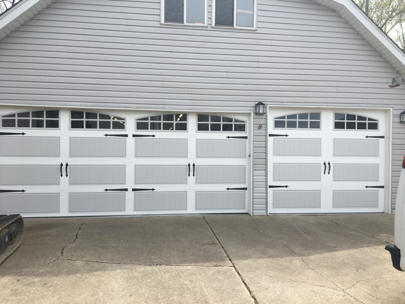 Bourbonnais Garage Door Painting
