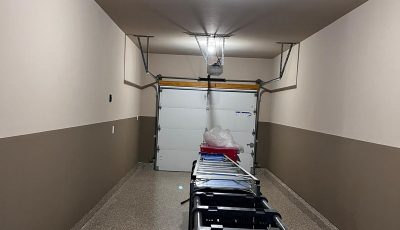 Garage two toned painting