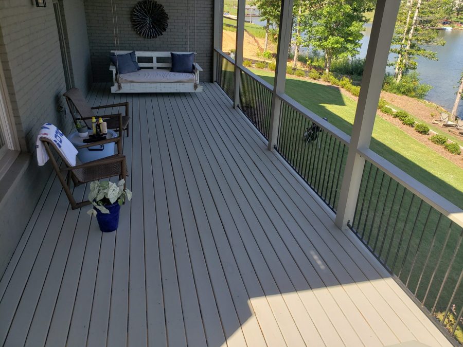 Professional Deck Painting Wilburn Hoover, AL Preview Image 1