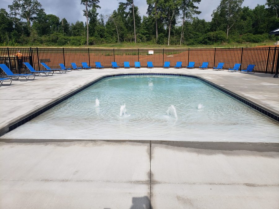 Pool and Splash Pad Professional Painting Chelsea, AL Preview Image 1