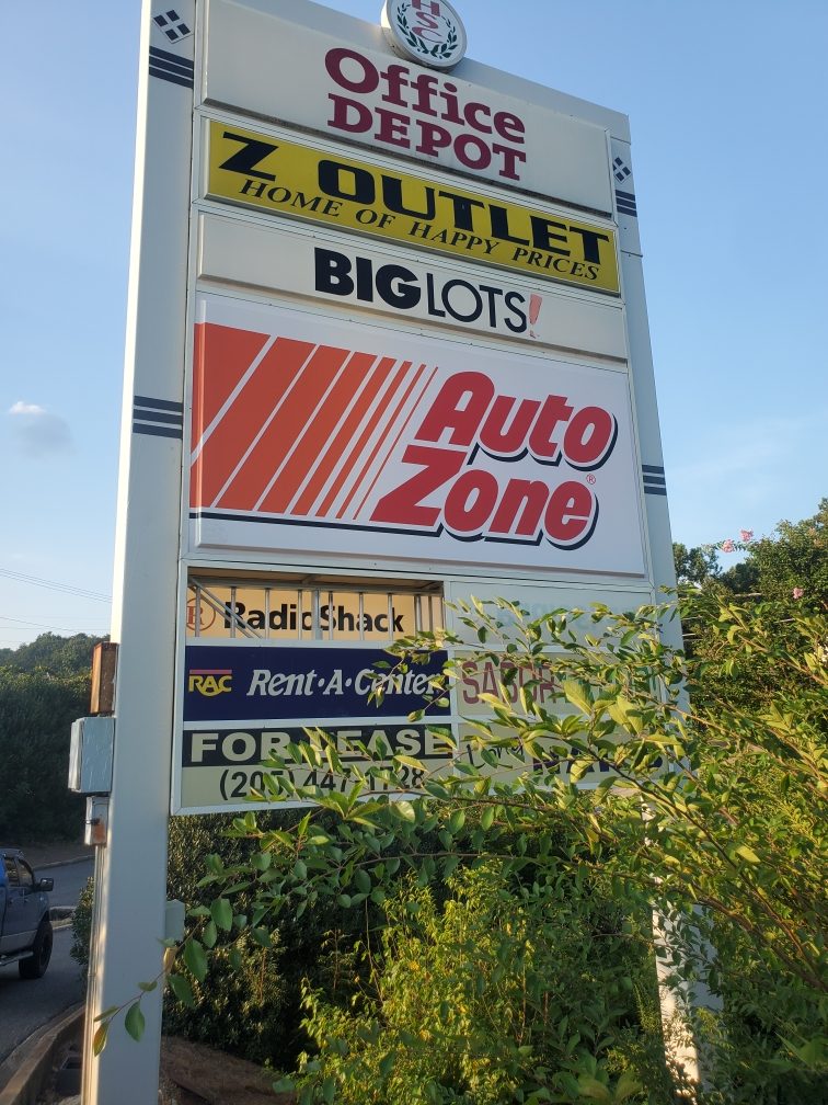 After Professional Retail Sign Paitning Preview Image 1