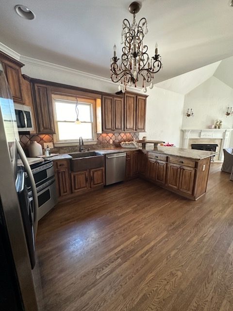 Before Professional Cabinet Painting Preview Image 5