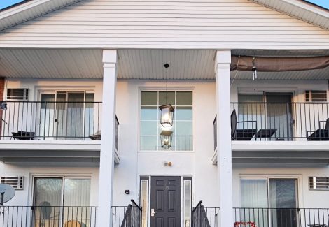 Easton Manor Aparments