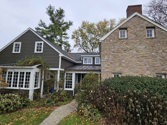 photo of repainted exterior in stockton nj Preview Image 1