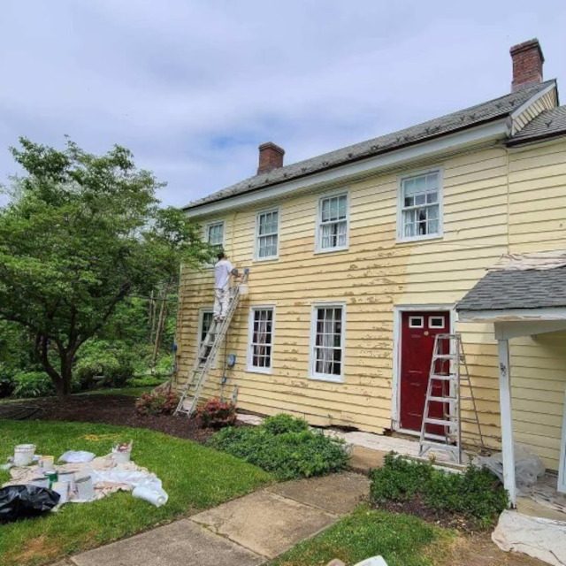 frontside photo of house in stewartsville - before Preview Image 1