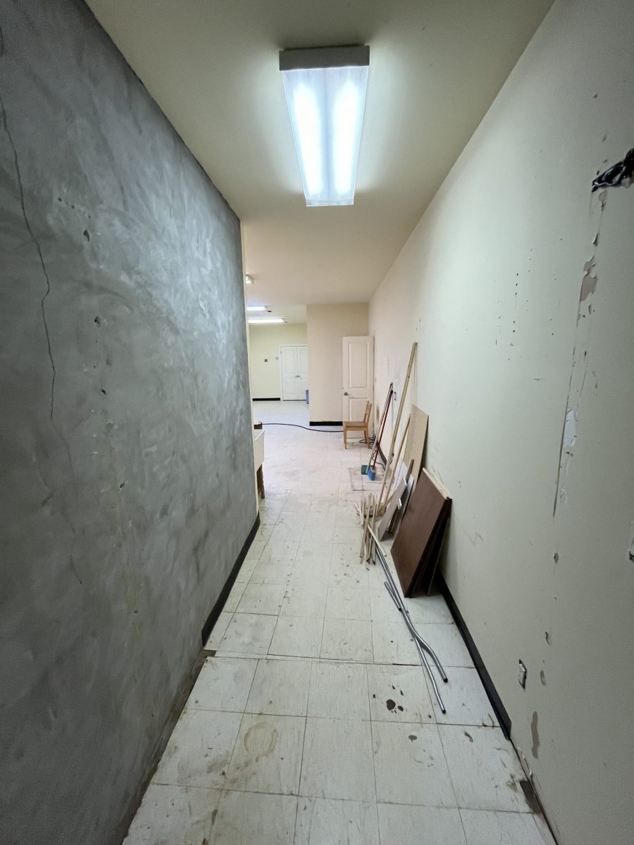 commercial interior hallway repaint - before Preview Image 1