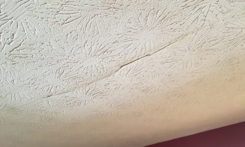 Crack in Textured Ceilings