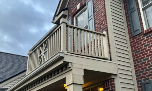 Balcony Railing (Before)