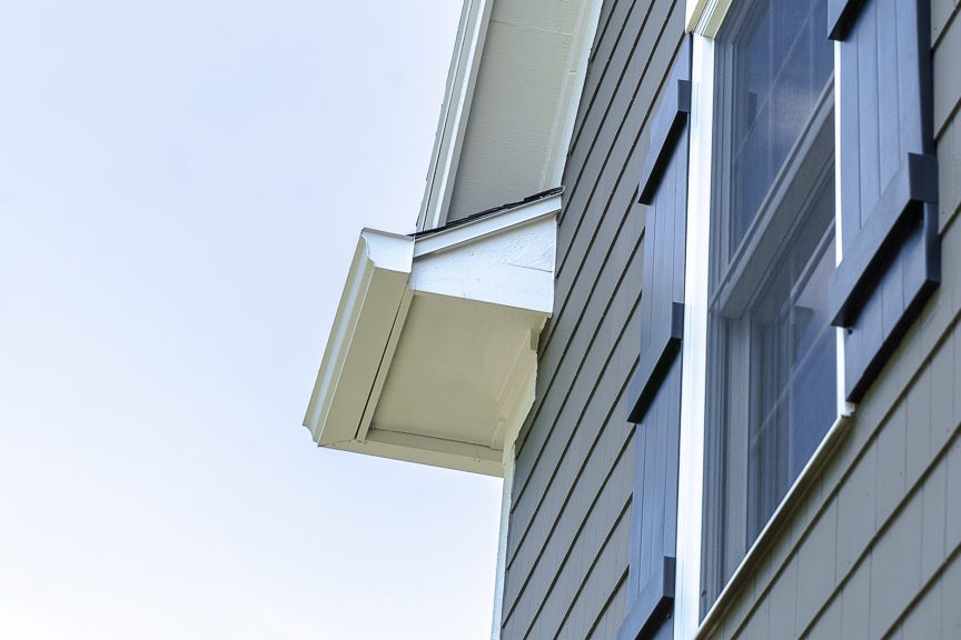 soffits and siding painted Preview Image 11