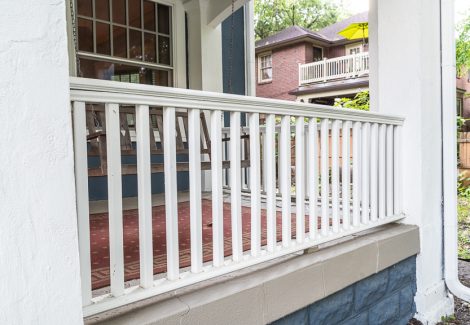 painted porch railings