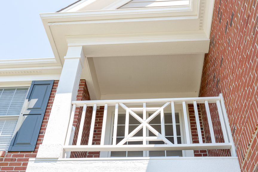 banisters painted Preview Image 9