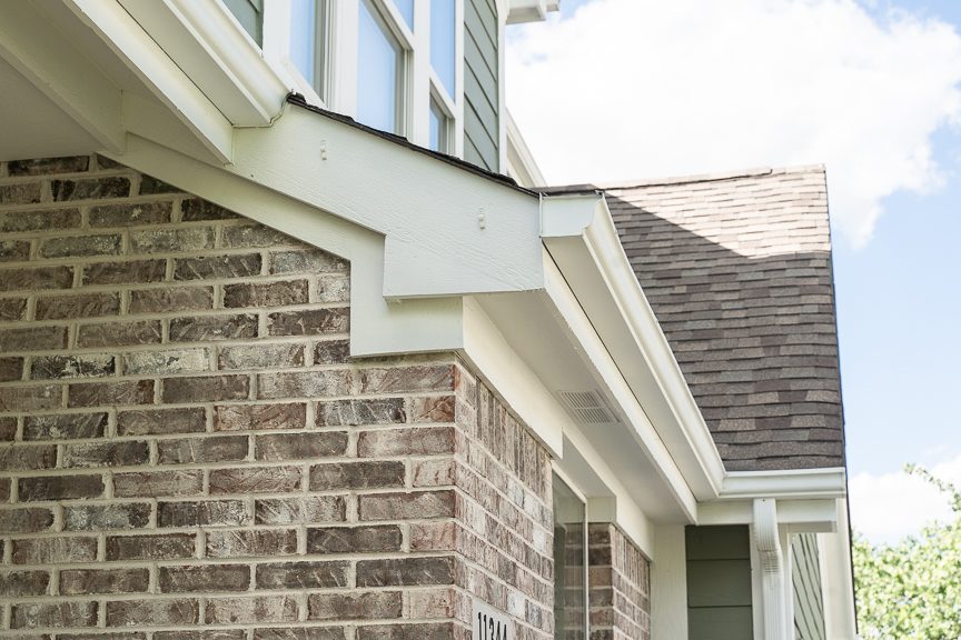 detail photo of painted area where the roof meets the wall Preview Image 5