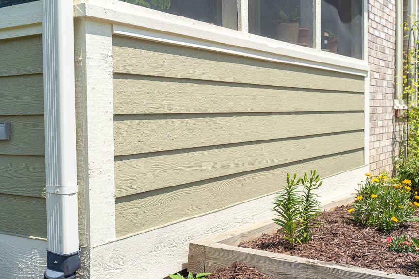 closeup of siding and trim after painting Preview Image 4