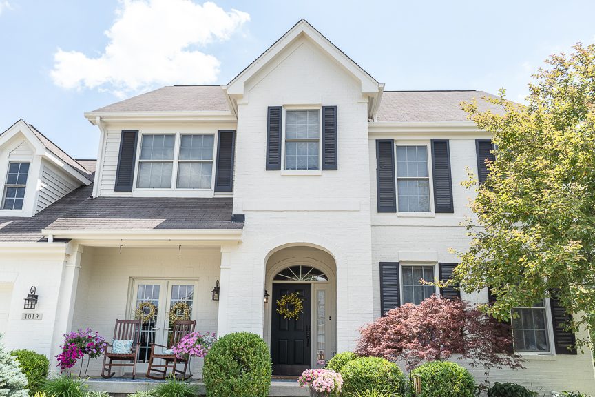 White Painted Brick Exterior Preview Image 5