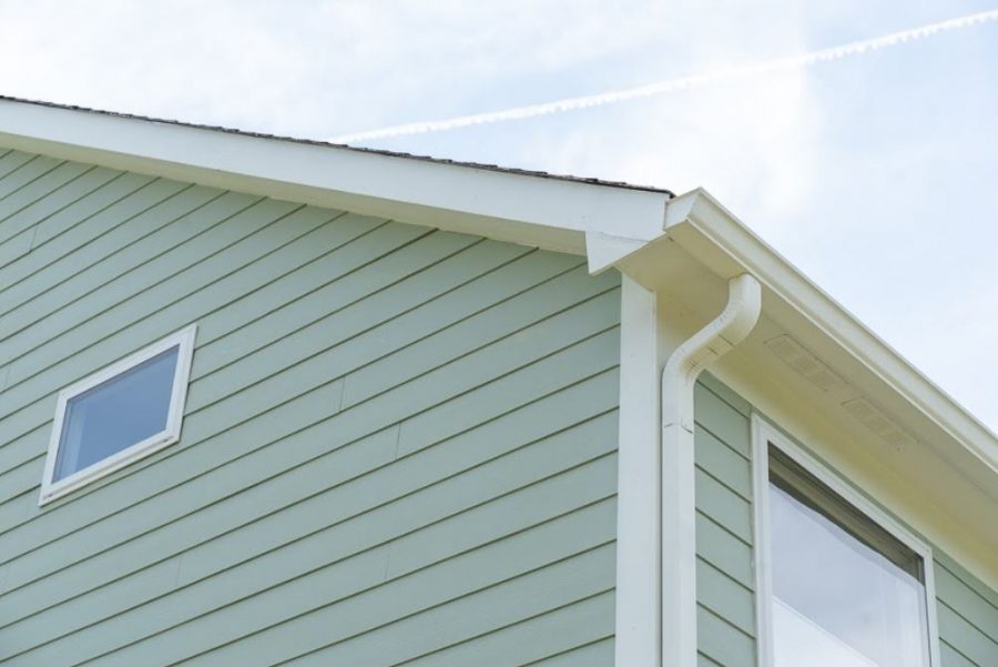 roof line and soffit after painting Preview Image 5
