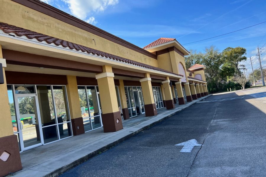 Jacksonville Case Study Goodwill before photo Front of building Preview Image 1