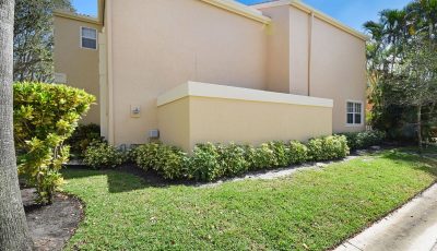 CertaPro Painters in Palm Beach Gardens, FL are your Exterior painting experts