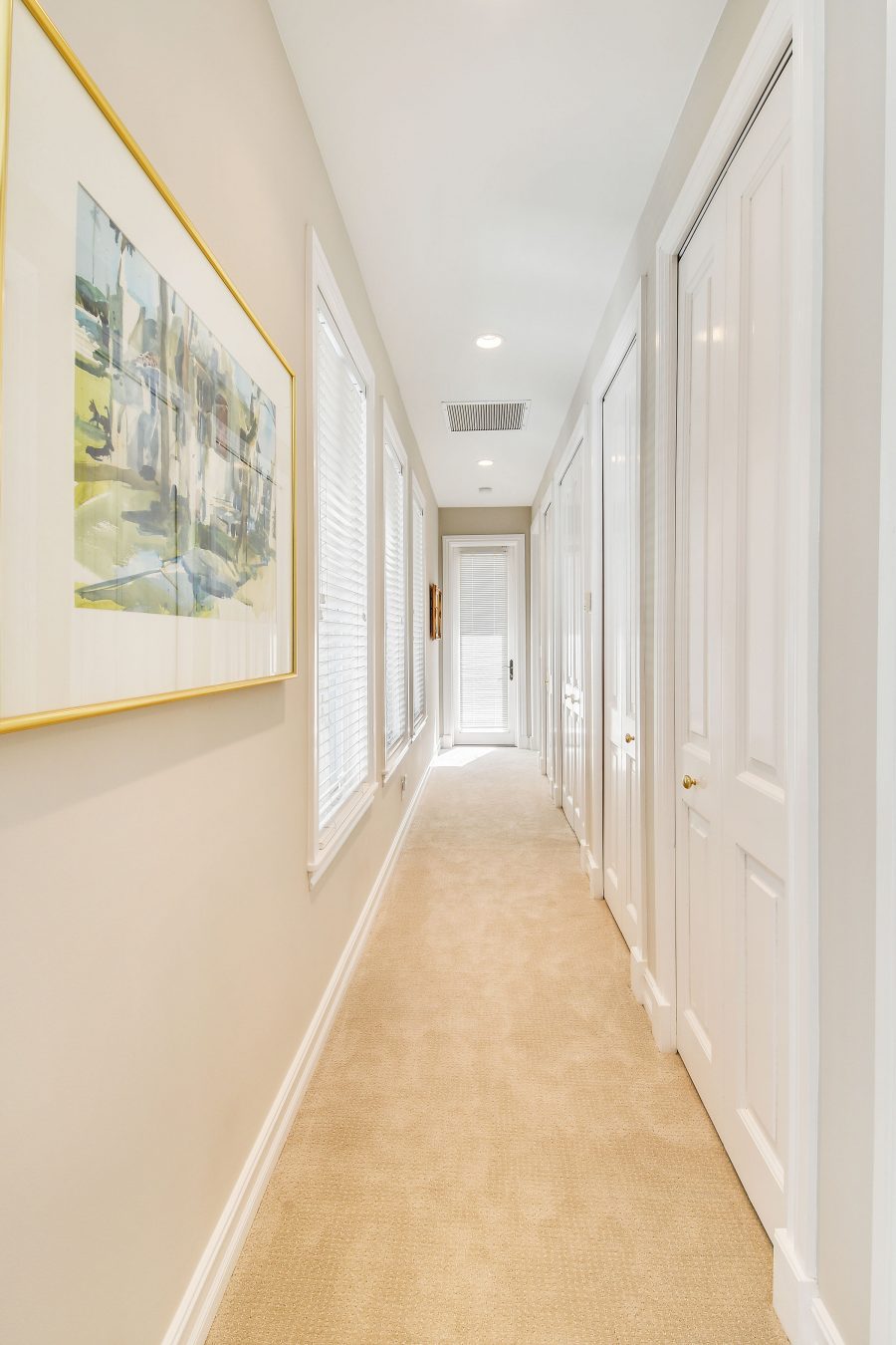 residential-interior-hallway-painting