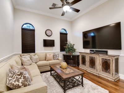 living-room-interior-painting