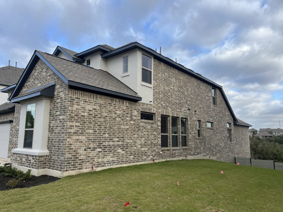 Side of home Exterior House Painting Preview Image 1