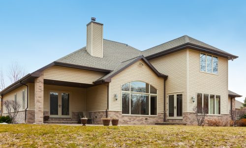 Vinyl and Alumiinum Siding Painting beautiful home