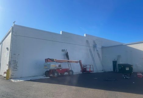 giant food stores exterior painting (before)