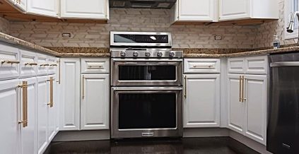 Kitchen Cabinet Painting Project