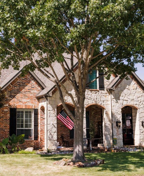 Brick painting in La Grange.