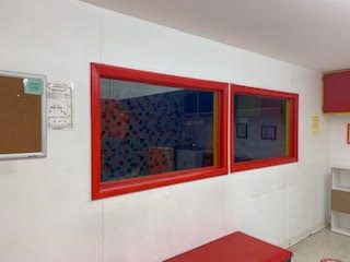 Mini Gym Waiting Room - Before