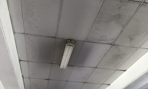 Ceiling tiles