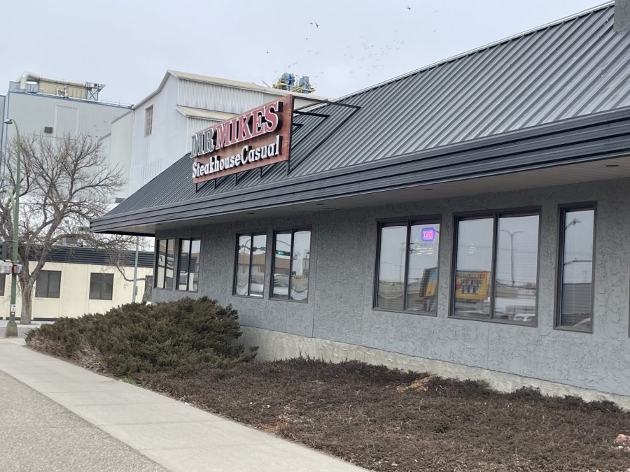 greay painted restaurant exterior Preview Image 2