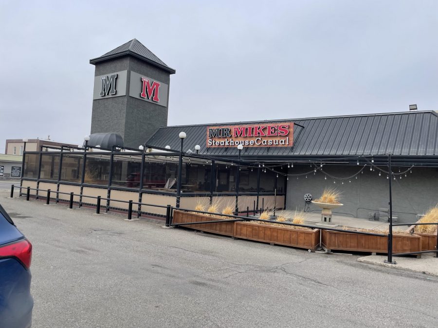 greay painted restaurant exterior Preview Image 1