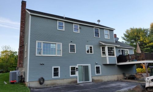 Home in Concord Anterior