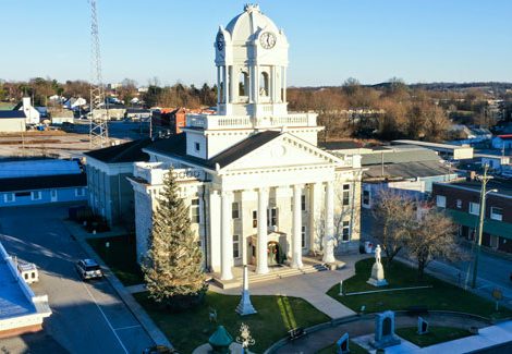 Anderson County Courthouse in Lawrenceburg KY