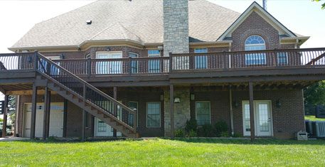 Nicholasville, KY – Exterior Deck Staining
