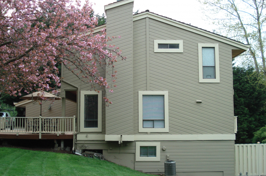 Exterior painting by CertaPro house painters in North Chicago, IL