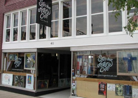 Commercial Office/Retail painting by CertaPro painters in Little Rock, AR